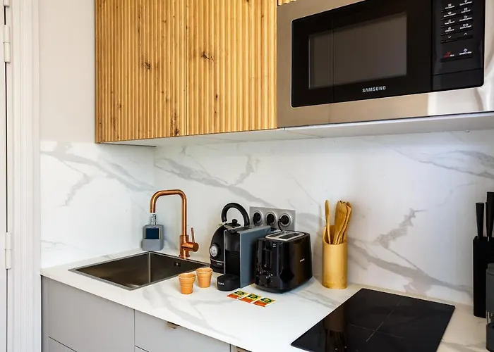 The Eiffel Tower Cosy Nest