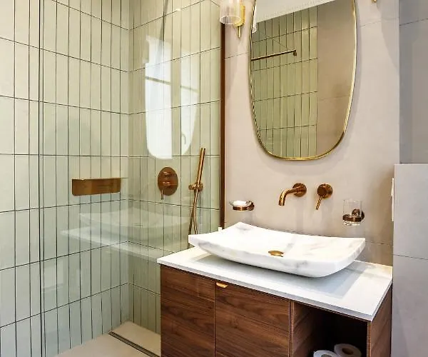 Apartment The Eiffel Tower Cosy Nest Paris